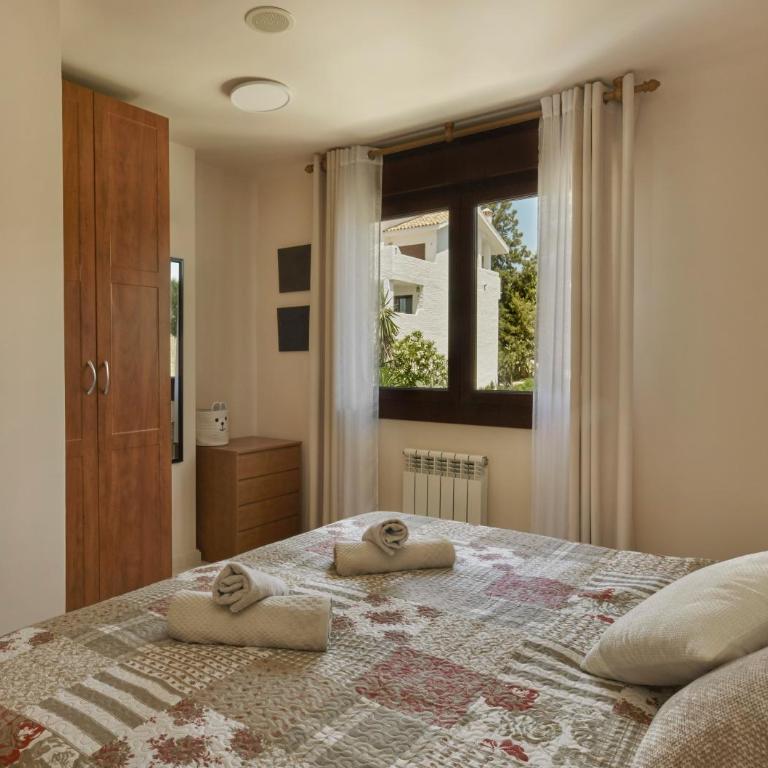 Green Haven Casares - Two-Bedroom Apartment with Sea View - 15