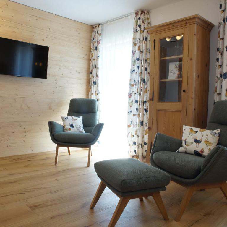 Bauernhof Hipp Ferienwohnung - Apartment mit 2 Schlafzimmern - 1
