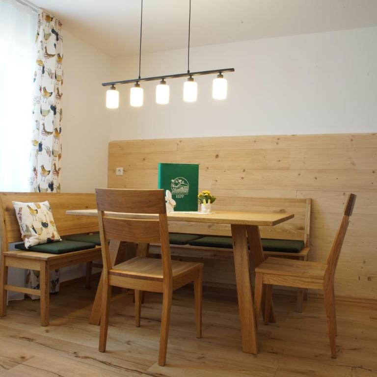 Bauernhof Hipp Ferienwohnung - Apartment mit 2 Schlafzimmern - 2