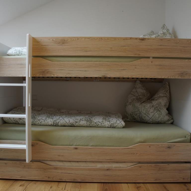 Bauernhof Hipp Ferienwohnung - Apartment mit 2 Schlafzimmern - 7