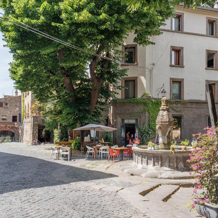 Casa Lunatica - Appartamento con 2 Camere da Letto - 44