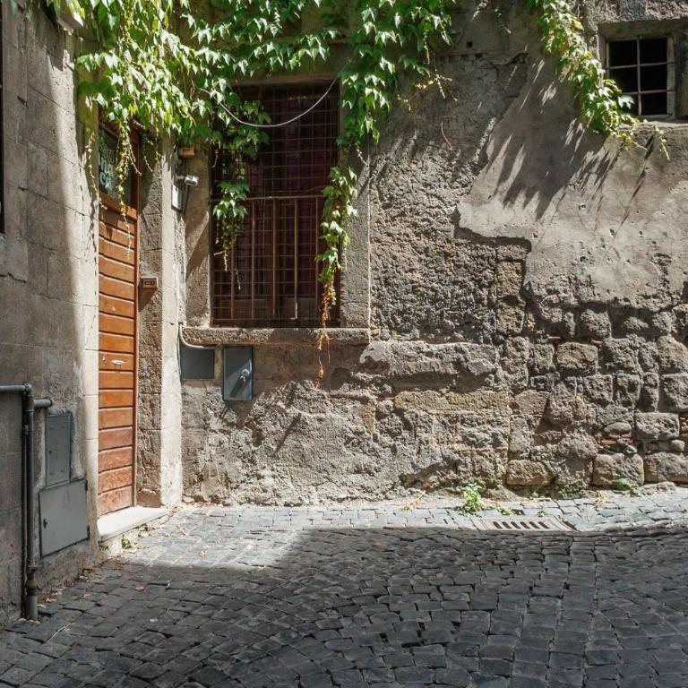 Casa Lunatica - Appartamento con 2 Camere da Letto - 48
