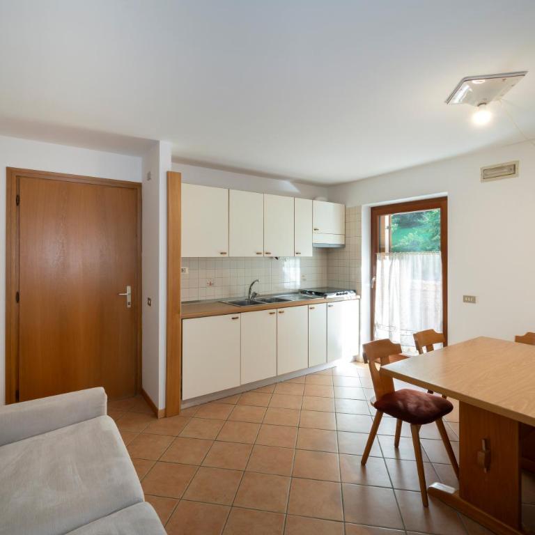 Cèsa Al Bosch - Appartamento con 1 Camera da Letto, Balcone e Vista Montagna - 9
