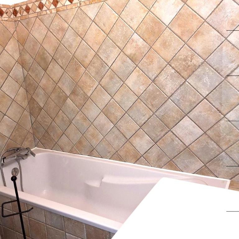 Les Flamants 4 pers , Clim , WI-FI gratuit , Balcon, cuisine toute équipée - Two-Bedroom Apartment - 5