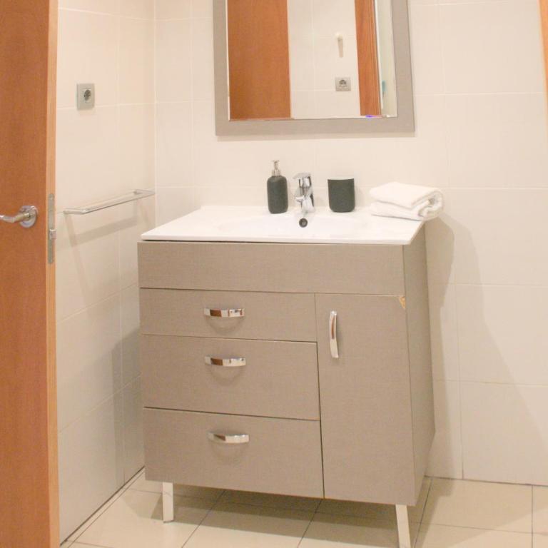 SWEET BCN Plaza Universidad - Two-Bedroom Apartment - 7