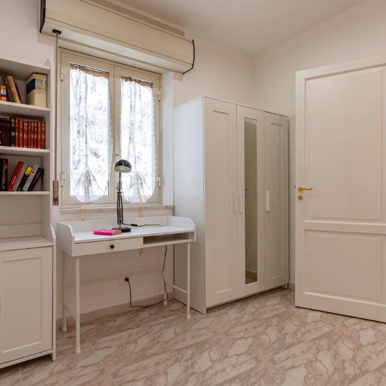 GuestHost - Lovely Flat in Taormina with Balcony - Three-Bedroom Apartment - 17