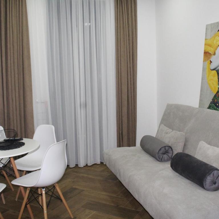 AMD - stan 101 - One-Bedroom Apartment - 1