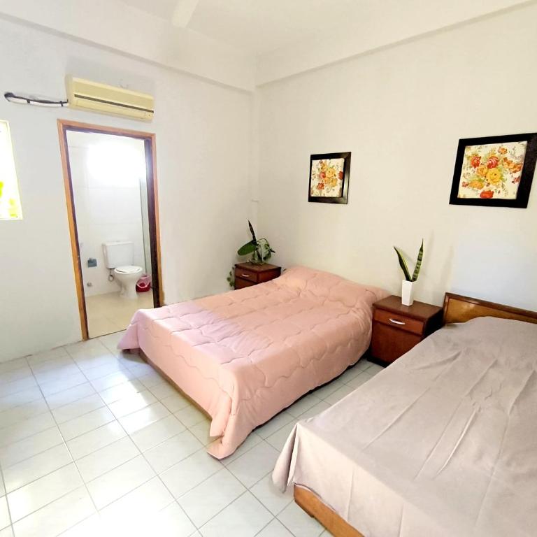 Encarnación Lodge & apartments - Seven-Bedroom House - 35