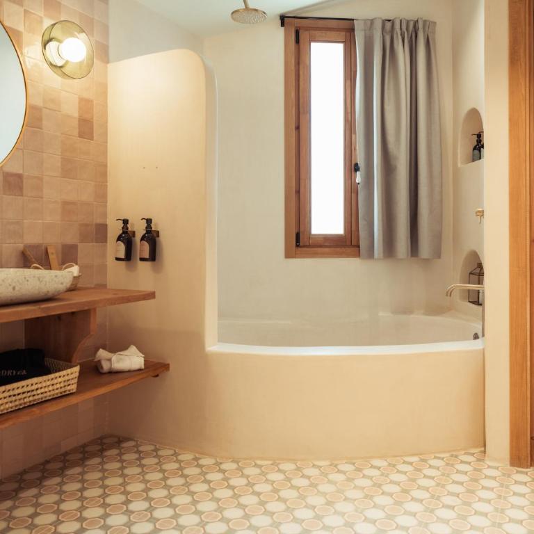 Nomad Hotel & Spa Altea - Habitación Doble Deluxe con bañera - 7