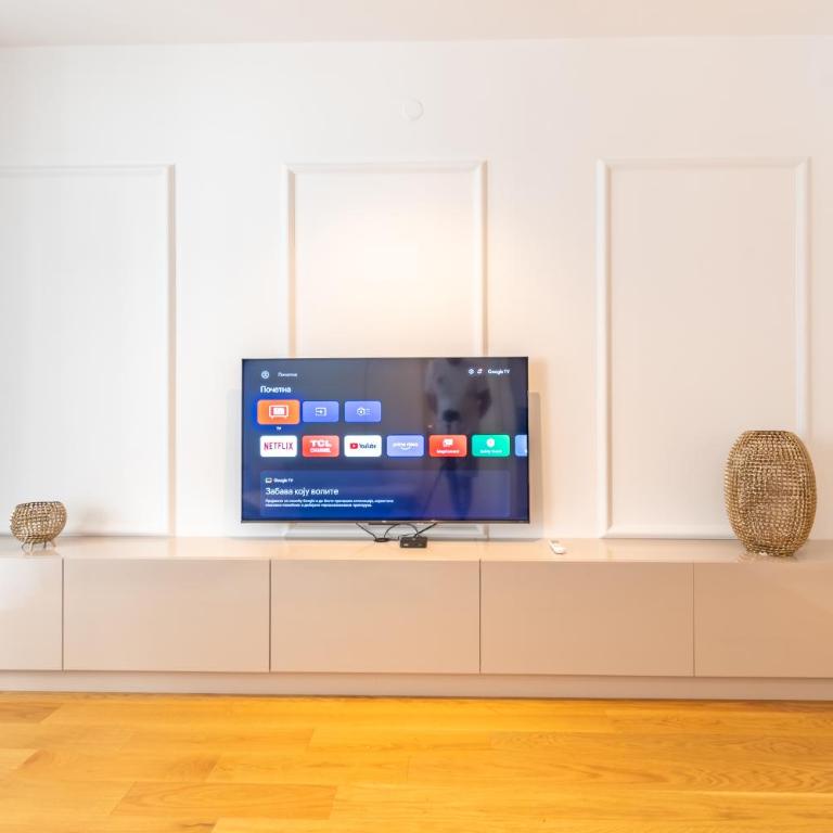 Park Vila Apartments - One-Bedroom Apartment - 5