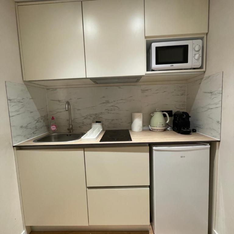 Refurbished apartment in the Old Town, steps from the beach - Appartamento con 1 Camera da Letto - 21