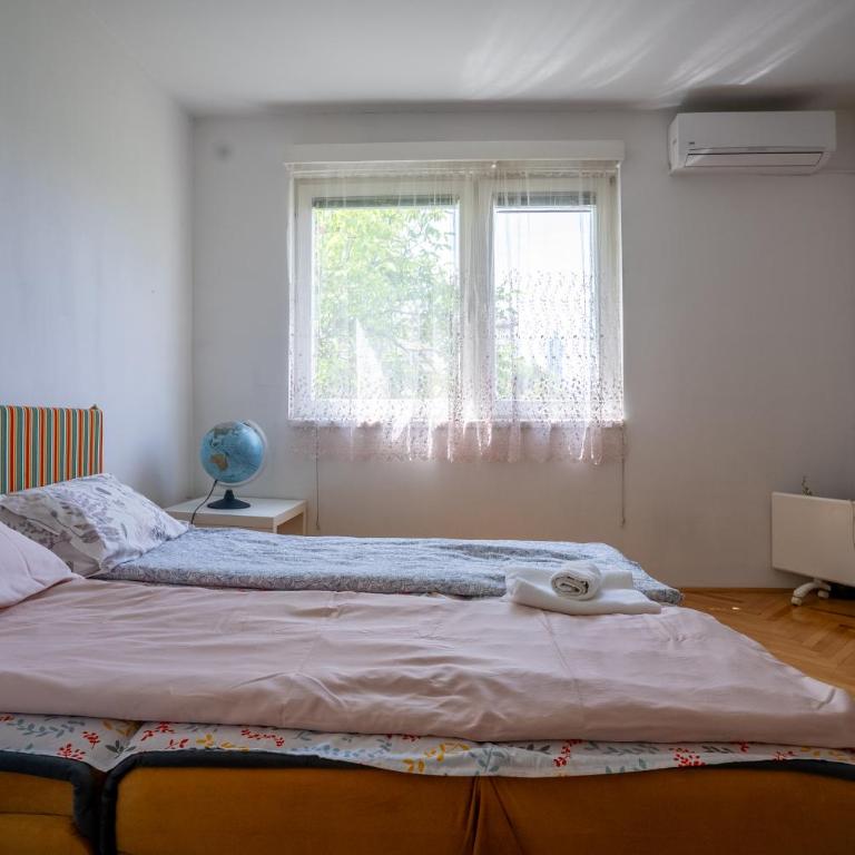 Minnie Apartment - One-Bedroom Apartment - 2