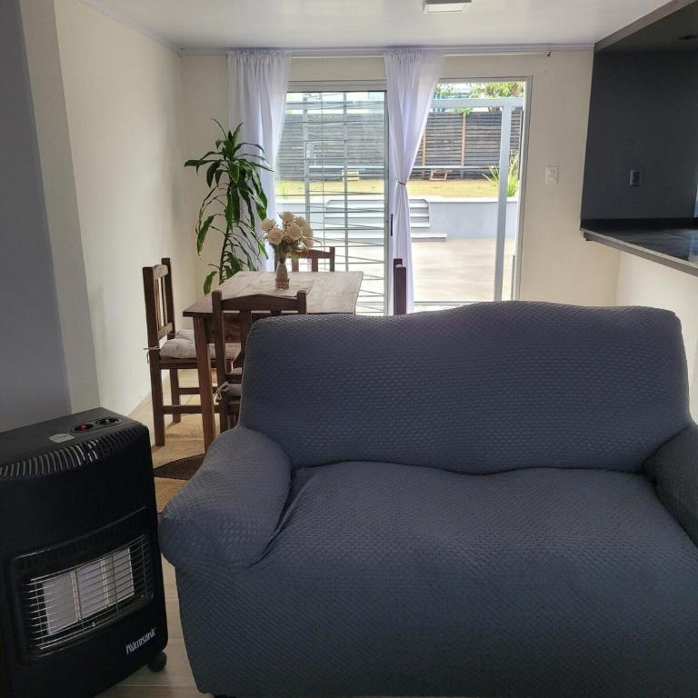 Casa completa con muchas comodidades - Two-Bedroom House - 10