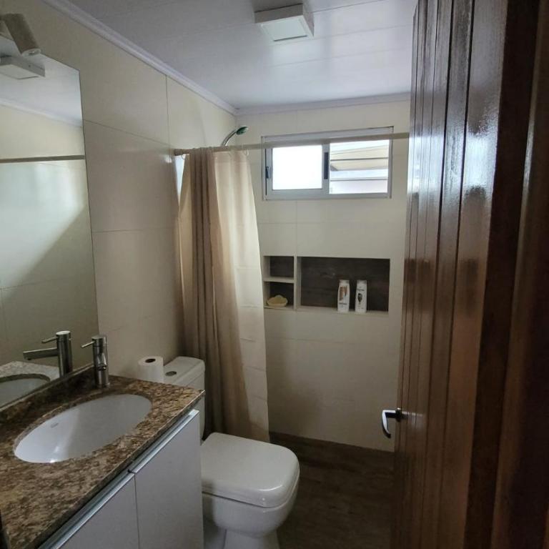 Casa completa con muchas comodidades - Two-Bedroom House - 15