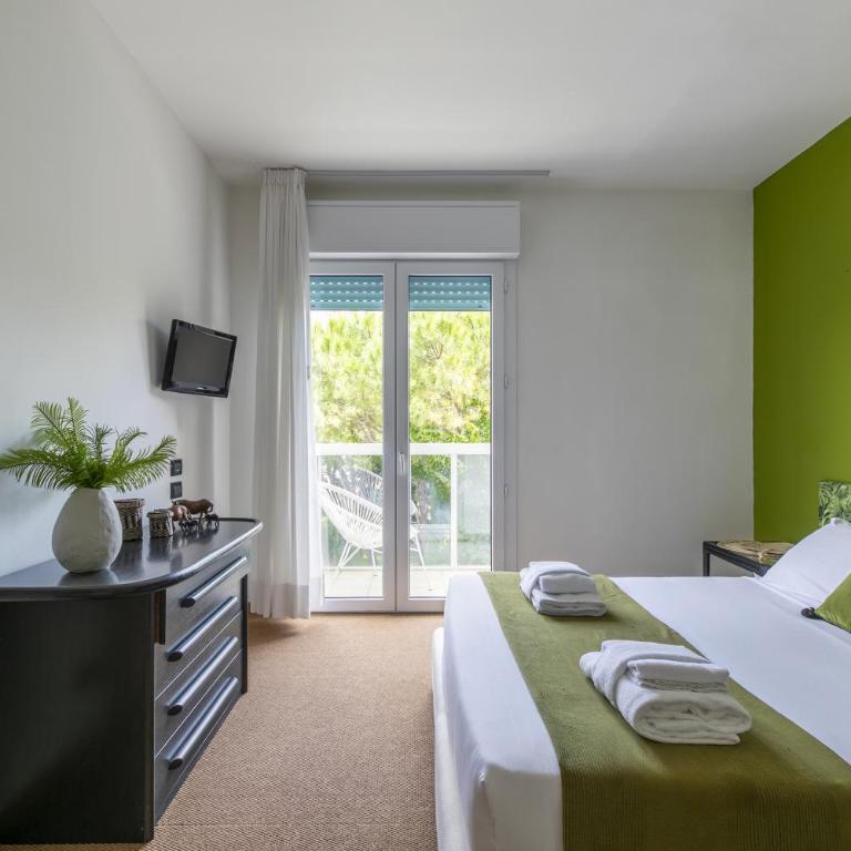 Harvey Suites Hotel & Residence - Appartamento Deluxe con 2 Camere da Letto e Vista Giardino - 3