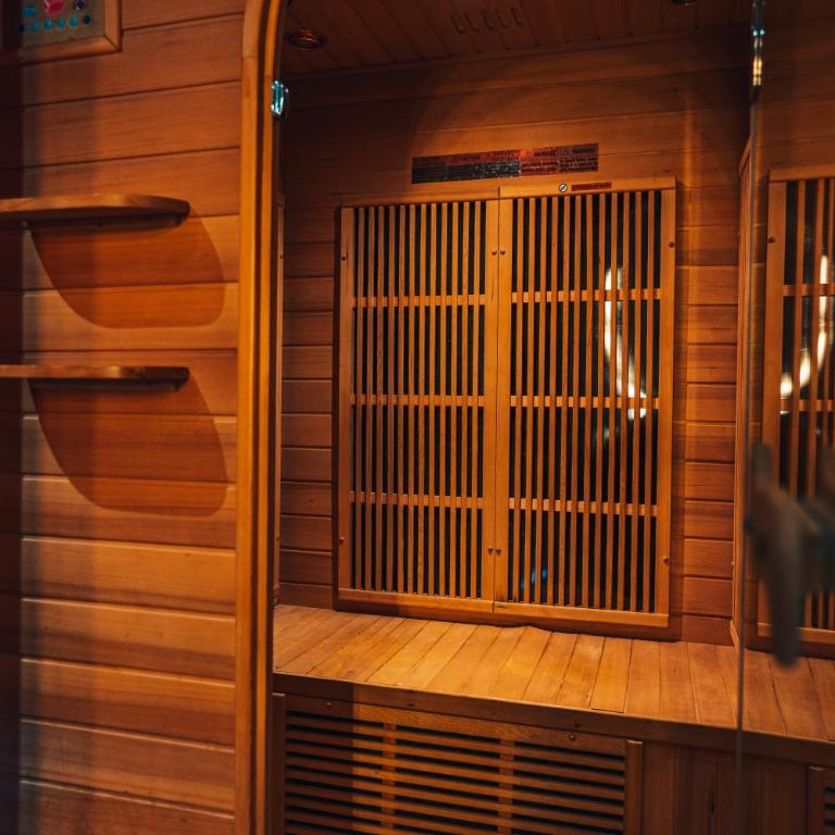 Le Cabaret Vip SPA - Superior Apartment with Sauna - 44