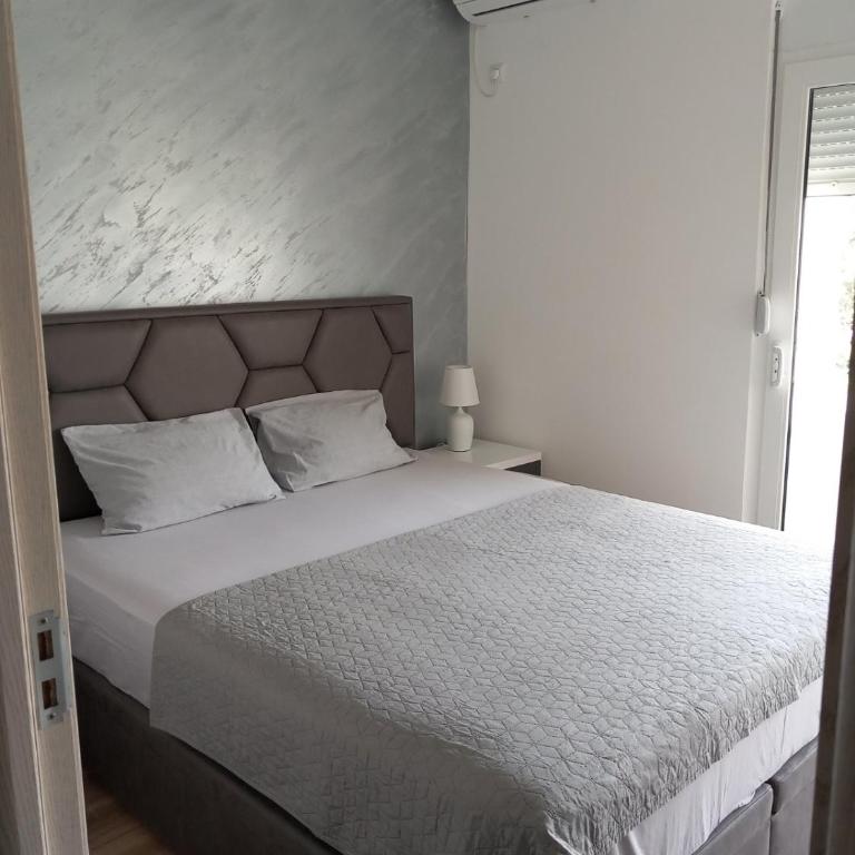 Berjashi Comfort Apartment - Apartman sa 1 Spavaćom Sobom - 2