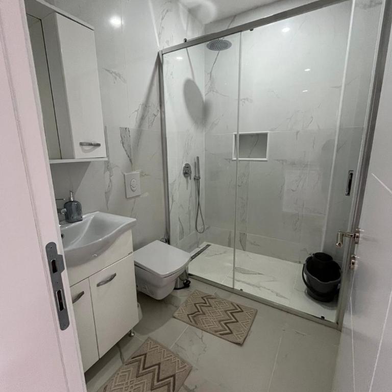 Demiri Rr - Deluxe Double Room - 1