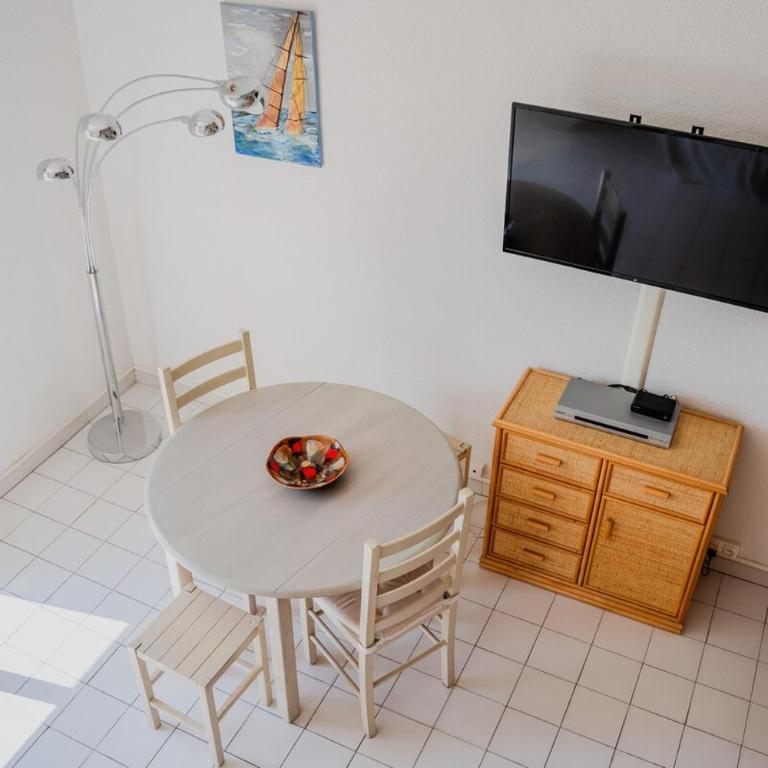 Les Cigalines Appartement avec Piscine - Apartamento de 2 dormitorios - 7