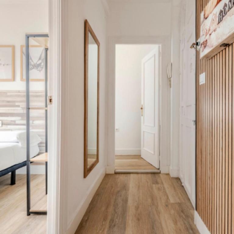 Apartamento Centro Granada - Two-Bedroom Apartment - 18