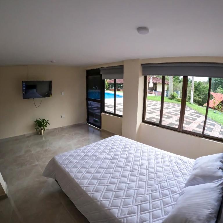 Quimbaya Campestre Hotel - Budget Double Room - 3