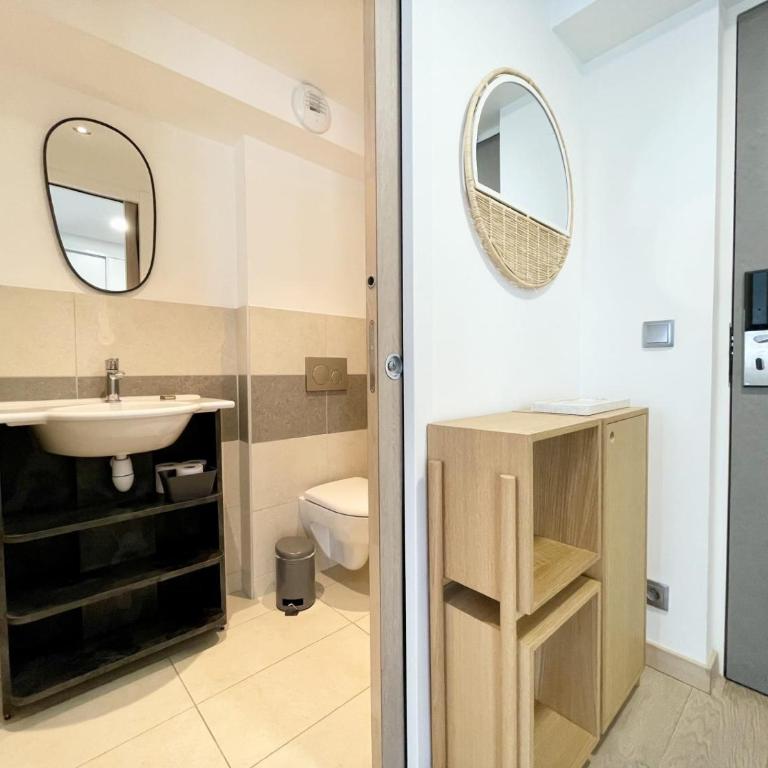 PARISIAN HOME l MONTMARTRE - Appartement 1 Chambre - n° 4 - 13