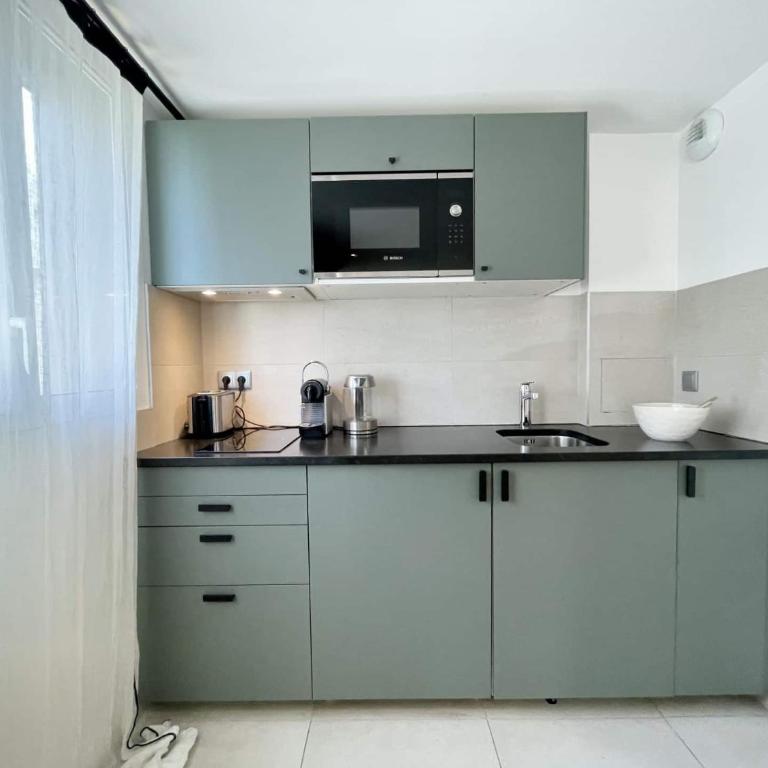 PARISIAN HOME l MONTMARTRE - Appartement 1 Chambre - n° 4 - 10