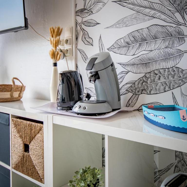 Studio cabine cosy Lagon Bleu Piscine, clim, parking, wifi inclus - Studio - 10
