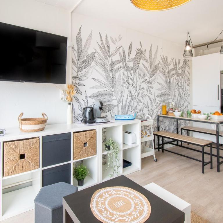 Studio cabine cosy Lagon Bleu Piscine, clim, parking, wifi inclus - Studio - 16