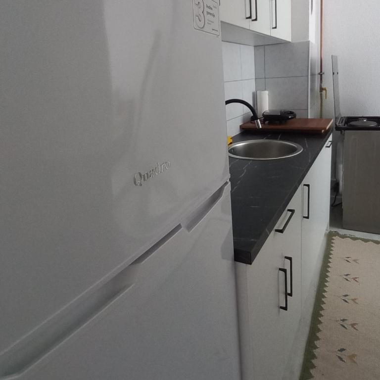 Apartments Ćemo - Two-Bedroom Apartment - 5