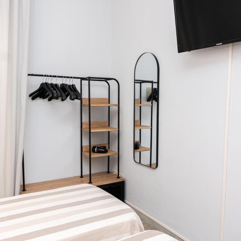 Hotel Mirabella - Economy Double or Twin Room - 1
