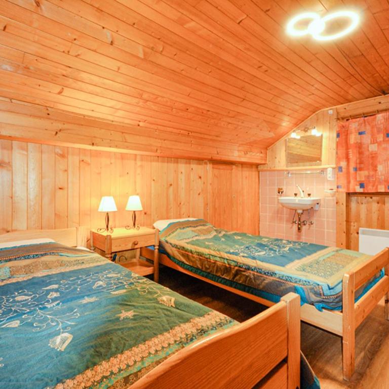 Chalet Les Bardeaux - Maison de Vacances - 13