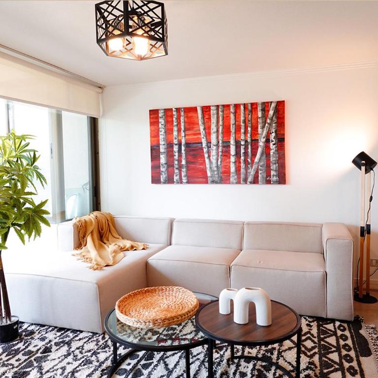 Apartamento a pasos del Parque Arauco - Las Condes - Apartamento de 2 dormitorios con balcón y terraza - 1