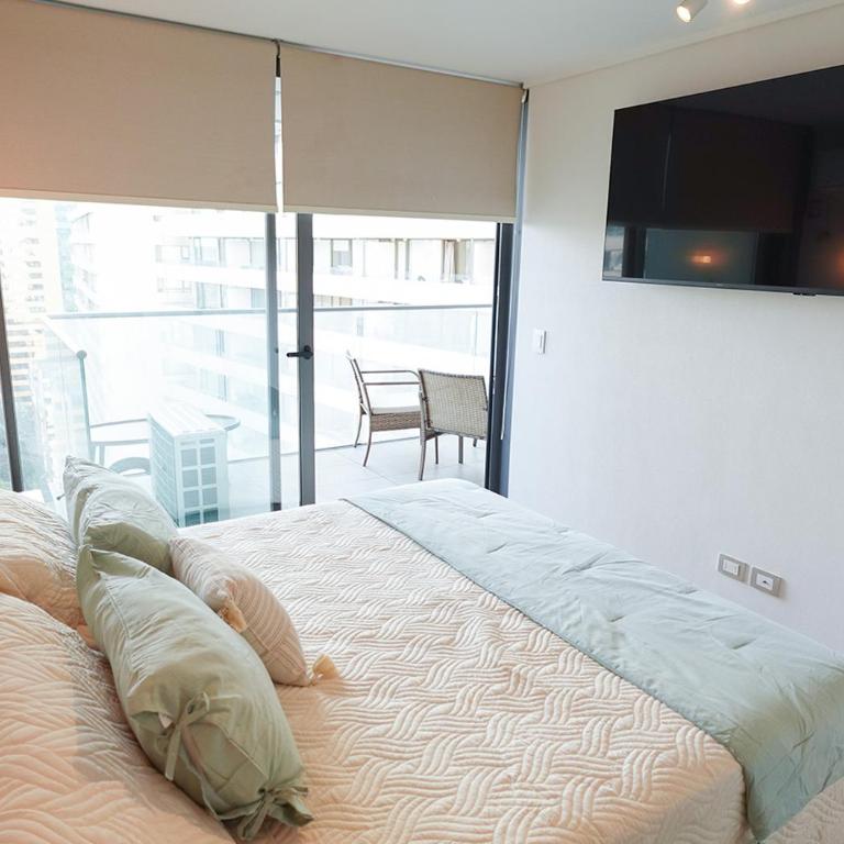 Depto premium a pasos del Parque Arauco con Aire acondicionado - Apartamento de 1 dormitorio - 24