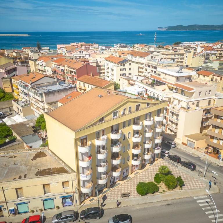 AffittaSardegna-Appartamenti Agostino - Appartamento Familiare con 2 Camere da Letto - 6