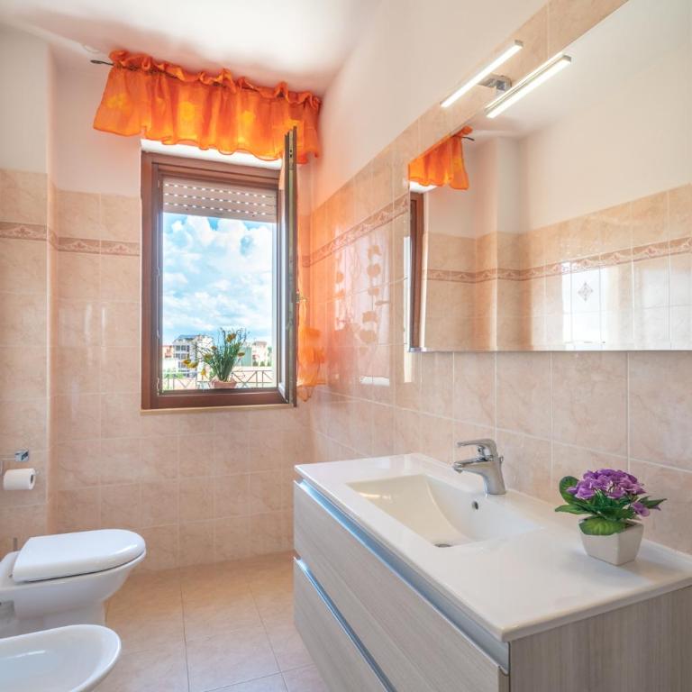 AffittaSardegna-Appartamenti Agostino - Appartamento Familiare con 2 Camere da Letto - 18