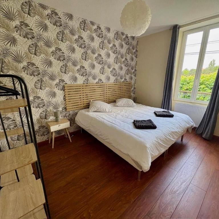La Marivole maison 3 chambres à proximité de la gare, du centre ville et des marais - Three-Bedroom House - 22