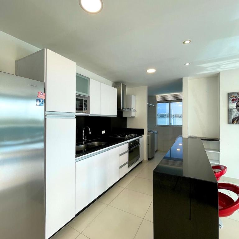 Lujo y espacio Bello Horozonte gran apartamento hasta 10 personas - Three-Bedroom Apartment - 23