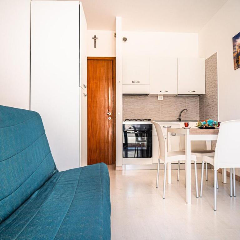 A lovely modern flat a stone throw from the sea - Appartamento - 7