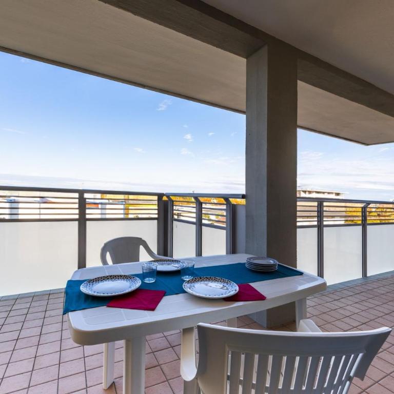 Inviting apartment with lateral sea view - Appartamento - 1