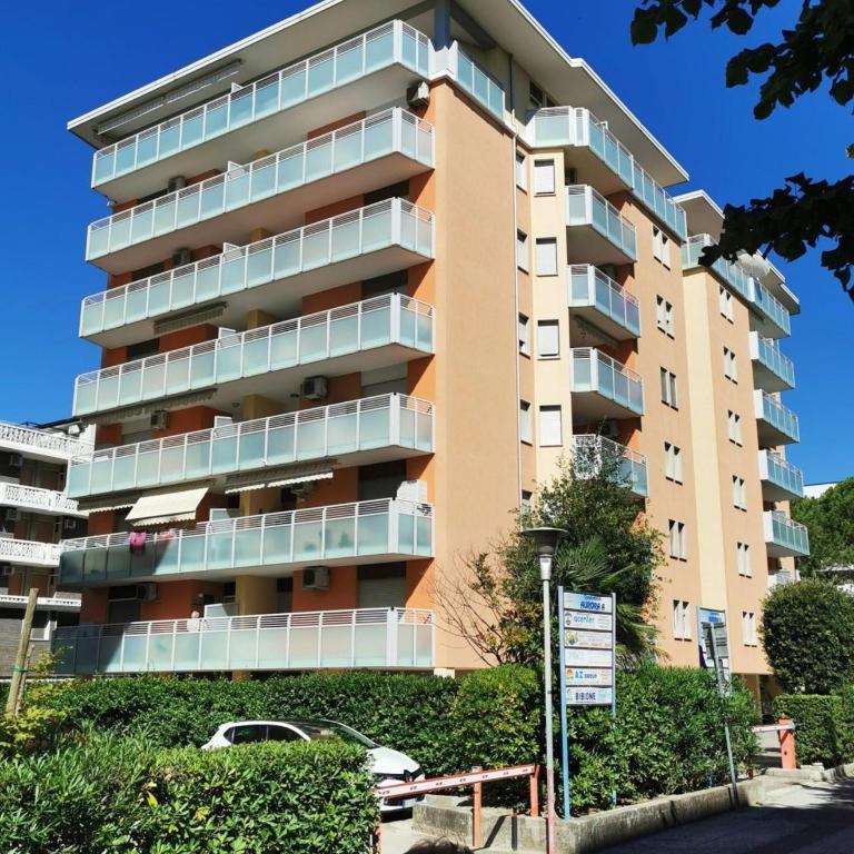 Inviting apartment with lateral sea view - Appartamento - 17
