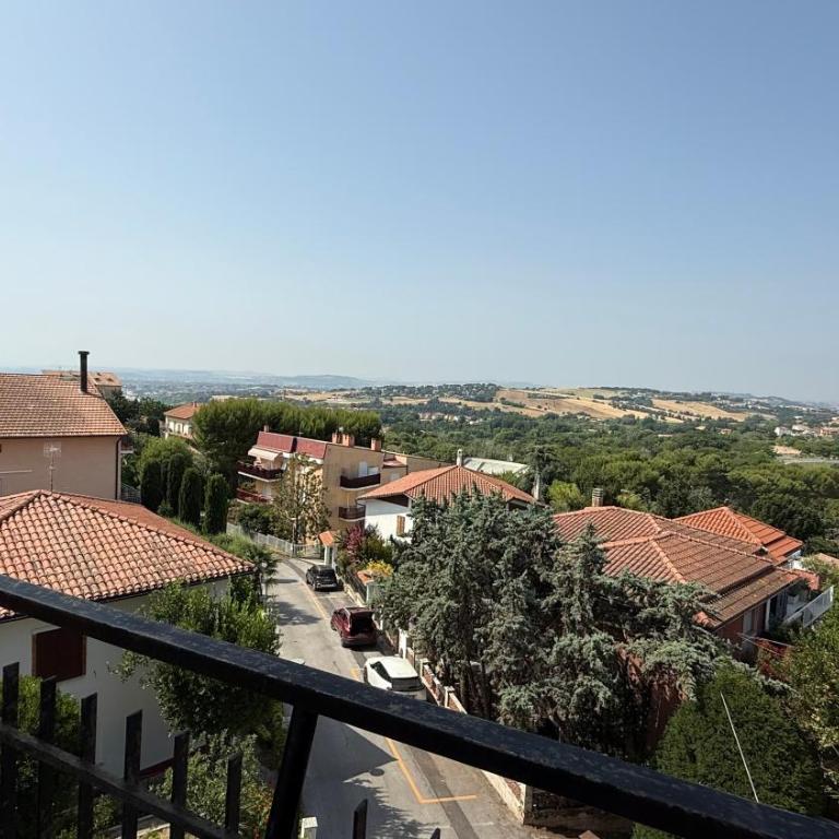 S270 - Sirolo, quadrilocale in centro con vista panoramica - Three-Bedroom Apartment - 4