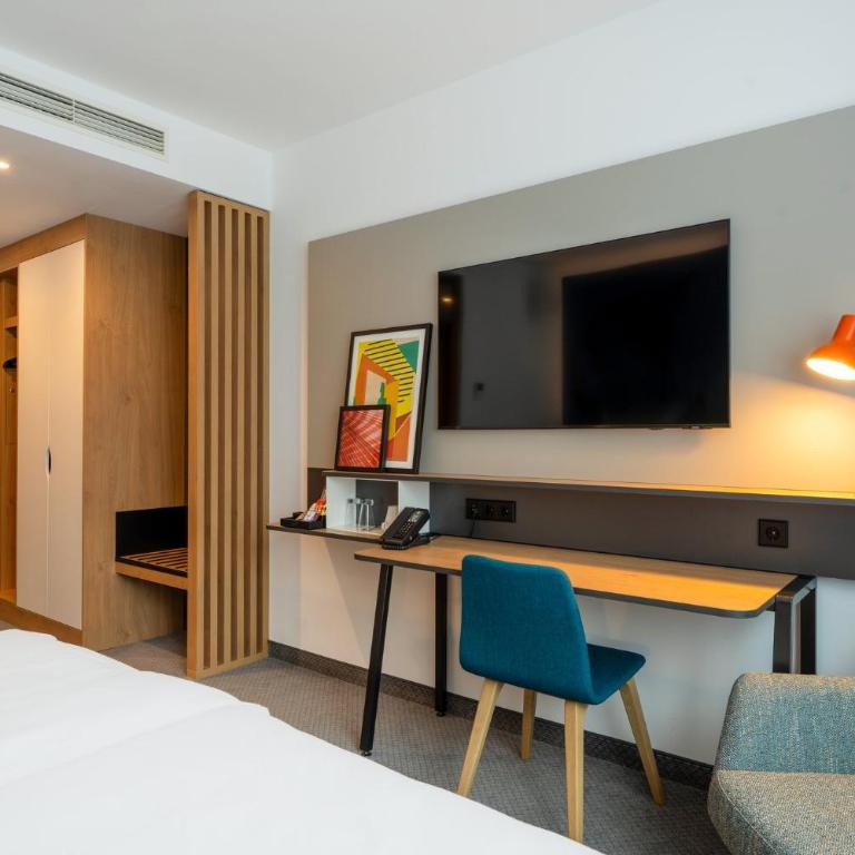 Holiday Inn Munich - Westpark by IHG - Standard Zimmer mit Kingsize-Bett - 3