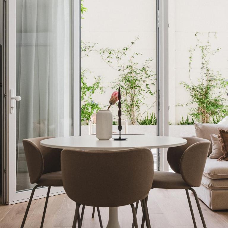 Gran Turia Apartments - Two-Bedroom Apartment with Terrace - 9