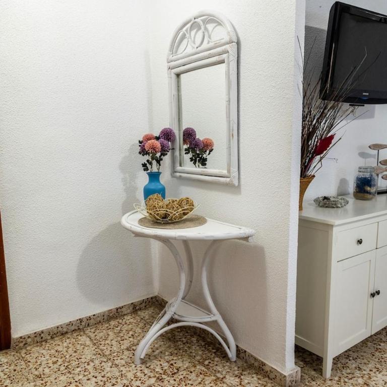 Terrace, pool, Wi-Fi, central and 200 meters from the beach - Apartamento de 3 dormitorios con vistas al parque - 6