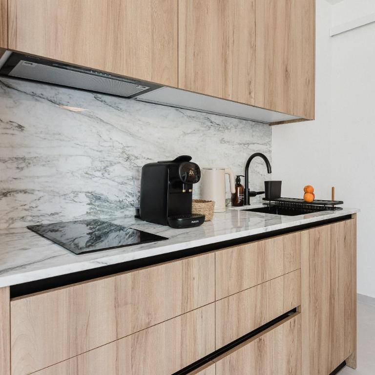 Gran Turia Apartments - Deluxe Two-Bedroom Apartment with Garden View - 5