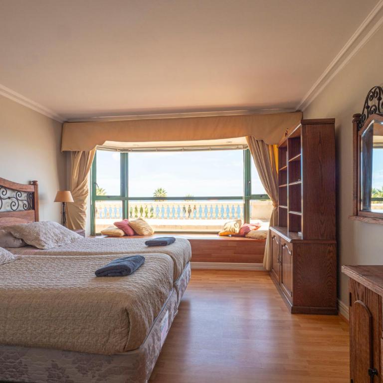 Departamento Coraceros 1ra Línea al Mar - Apartment - 2