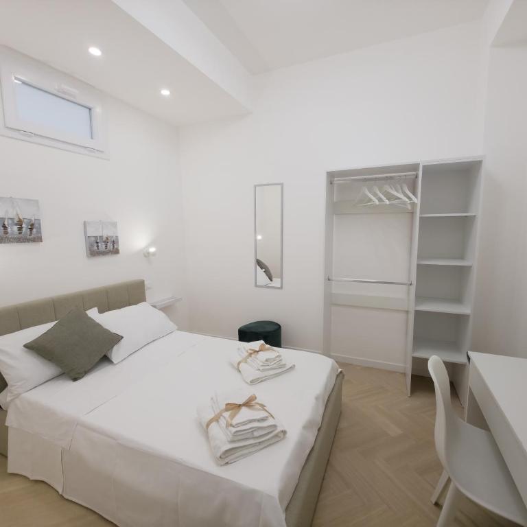 Light Charme, Natural Light Apartment a due passi dalla PIAZZA DUOMO - Apartment mit 2 Schlafzimmern - 17