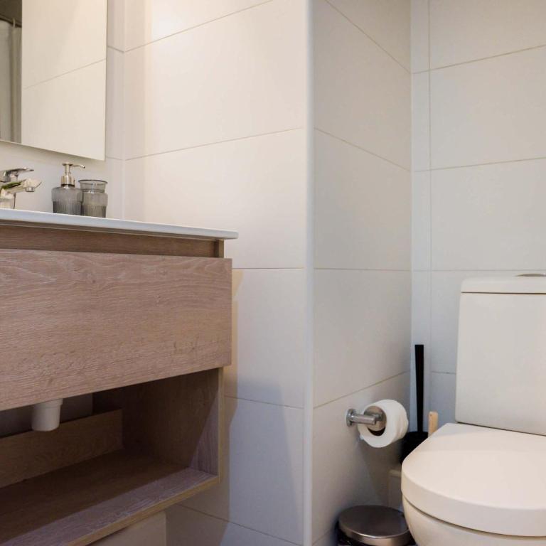 Discover Nunoa Cozy 1BR with Local Charm - Apartamento - 23