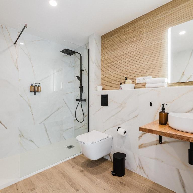 Gran Turia Apartments - Two-Bedroom Apartment with Terrace - 12